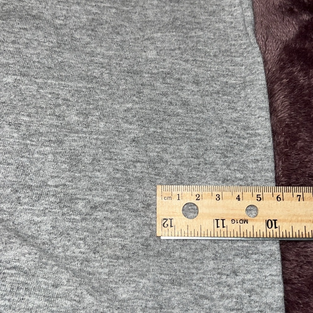 Easter shirt Peepin’ It Real gray 22” pit to pit ~ 24-25 length - Picture 10 of 10